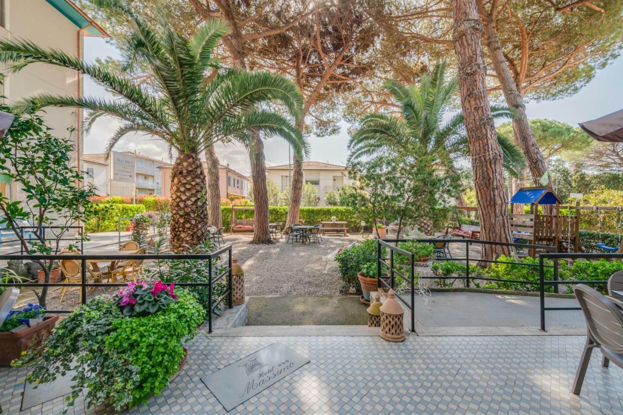 Hotel Massimo Marina di Cecina Εξωτερικό φωτογραφία