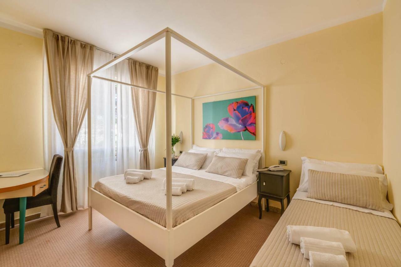 Hotel Massimo Marina di Cecina Εξωτερικό φωτογραφία