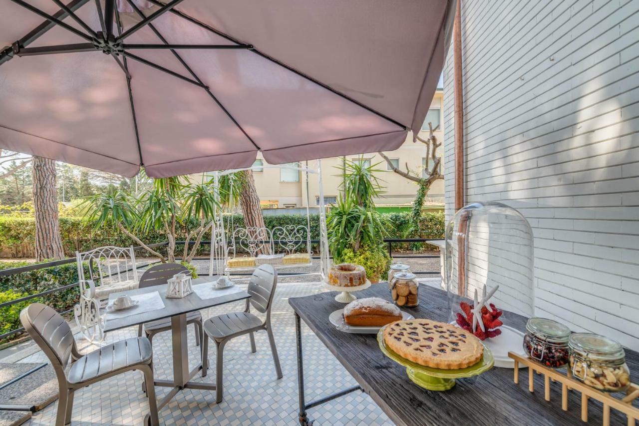 Hotel Massimo Marina di Cecina Εξωτερικό φωτογραφία